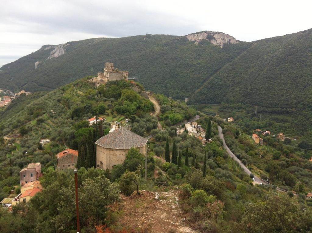 Agriturismo La Rocca Di Perti Finale Ligure Kültér fotó